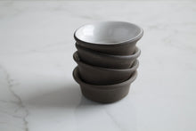 Load image into Gallery viewer, Pro Shop 3.75" Rimmed Ramekins
